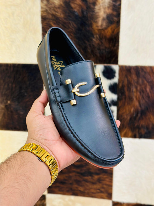 BLACK S BUCKLE LOAFERS